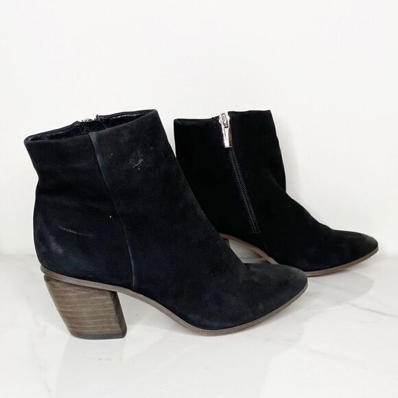 Vince Camuto Grasem Black Suede Block Heel Booties - Picture 2 of 13